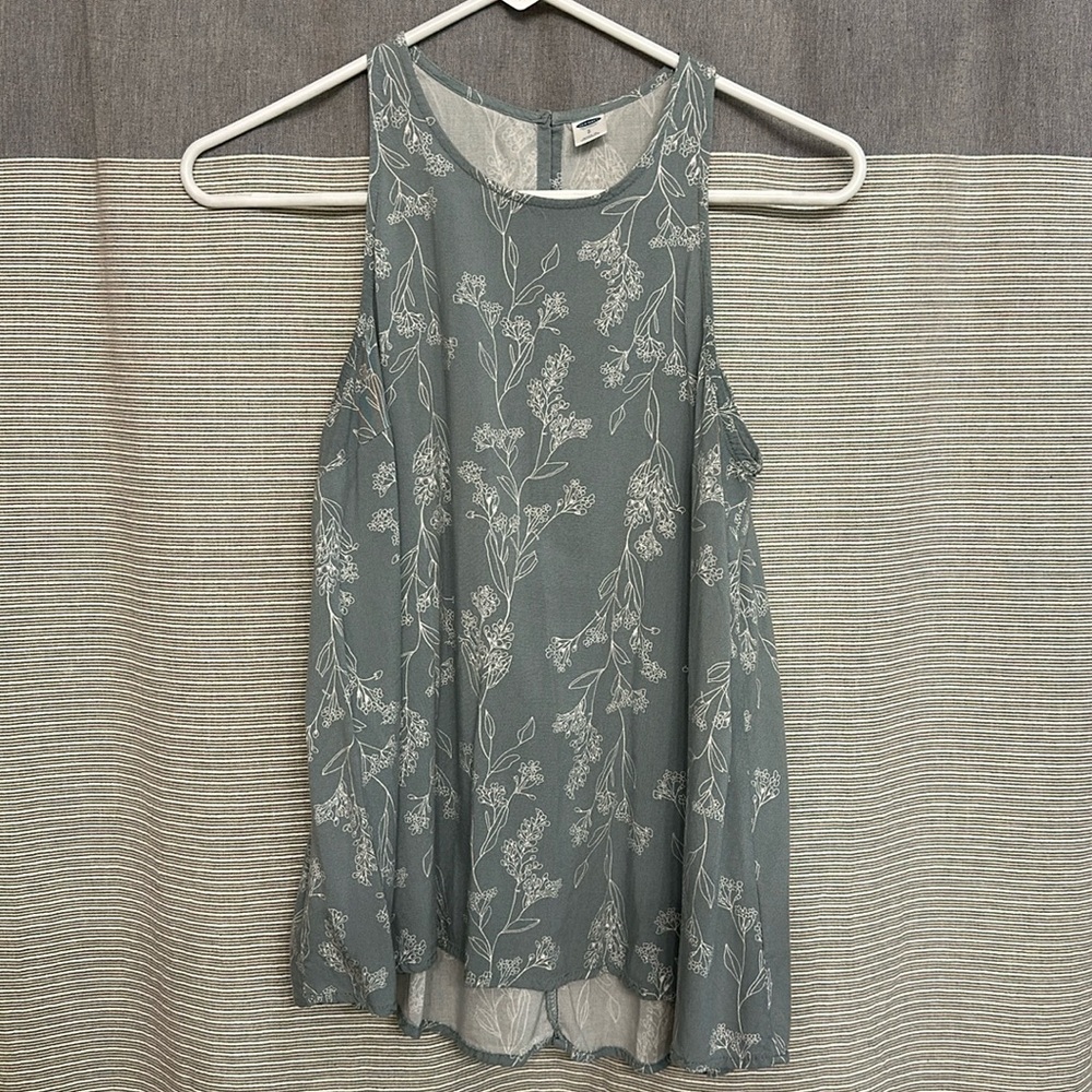 Old Navy Sleeveless Blouse Small